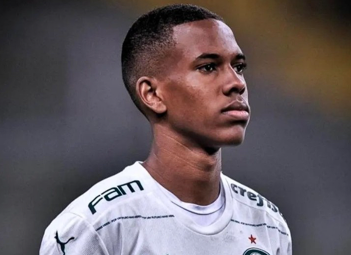 埃斯特旺與恩德里克：昔日隊友閃耀五大聯(lián)賽，今朝各展鋒芒